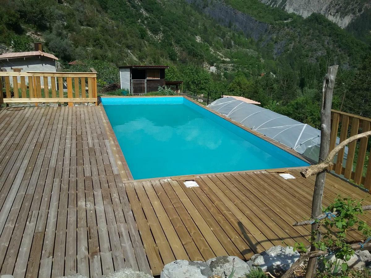 Gallinette Apartment Rigaud Bagian luar foto